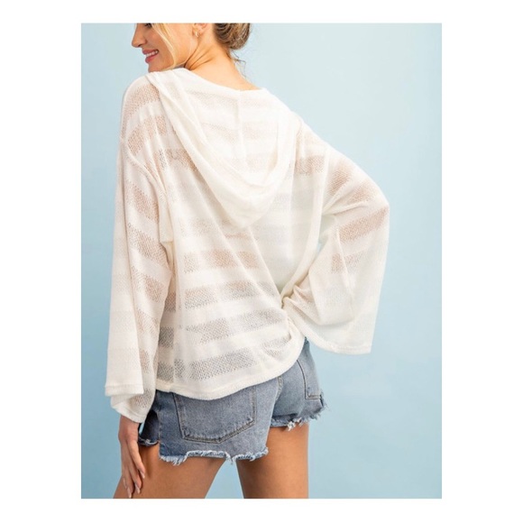 Sale! NEW! Hooded Top! - Picture 5 of 7